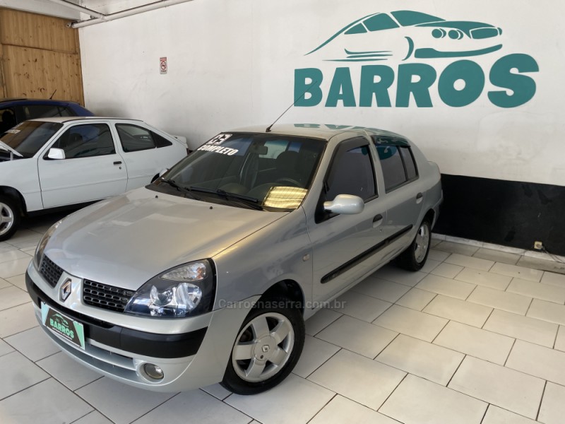 clio 1.6 privilege sedan 16v gasolina 4p manual 2003 caxias do sul