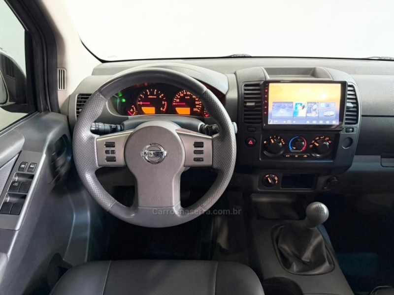 FRONTIER 2.5 LE 4X4 CD TURBO ELETRONIC DIESEL 4P MANUAL - 2012 - NOVO HAMBURGO