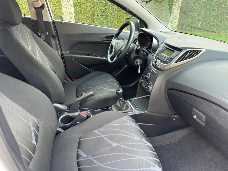 HB20 1.0 COMFORT 16V FLEX 4P MANUAL - 2015 - CAXIAS DO SUL
