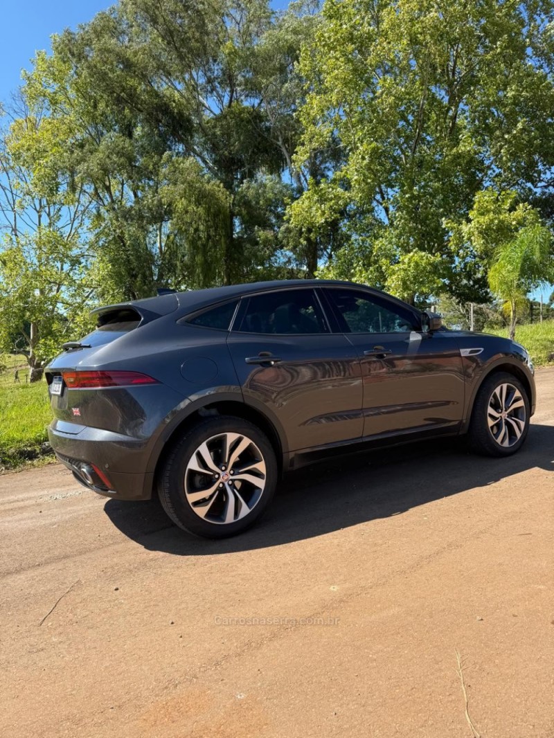 E-PACE 2.0 16V P250F R-DYNAMIC S AWD FLEX 4P AUTOMÁTICO - 2023 - IBIRAIARAS