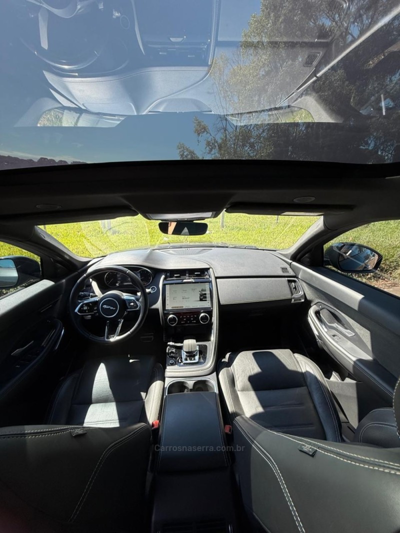 E-PACE 2.0 16V P250F R-DYNAMIC S AWD FLEX 4P AUTOMÁTICO - 2023 - IBIRAIARAS