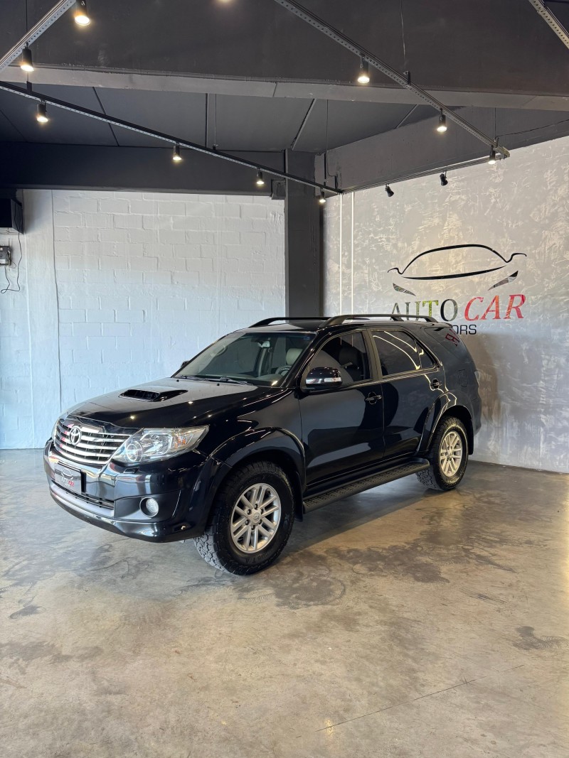 HILUX SW4 3.0 SRV 4X4 16V TURBO INTERCOOLER DIESEL 4P AUTOMÁTICO - 2013 - CAXIAS DO SUL