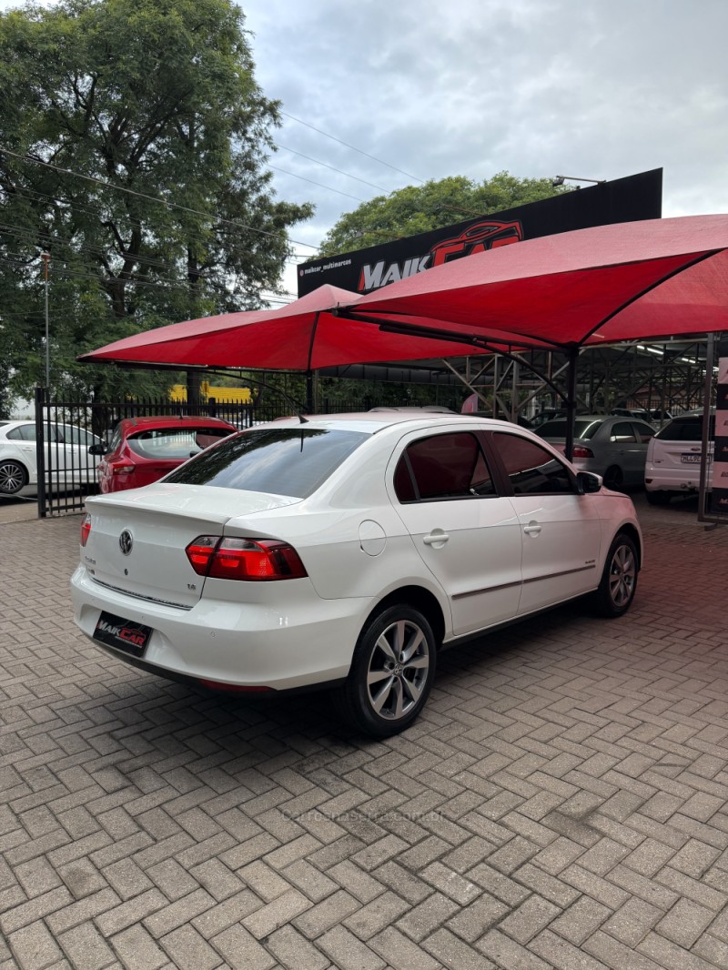 VOYAGE 1.6 MI HIGHLINE 8V FLEX 4P MANUAL - 2014 - ESTâNCIA VELHA