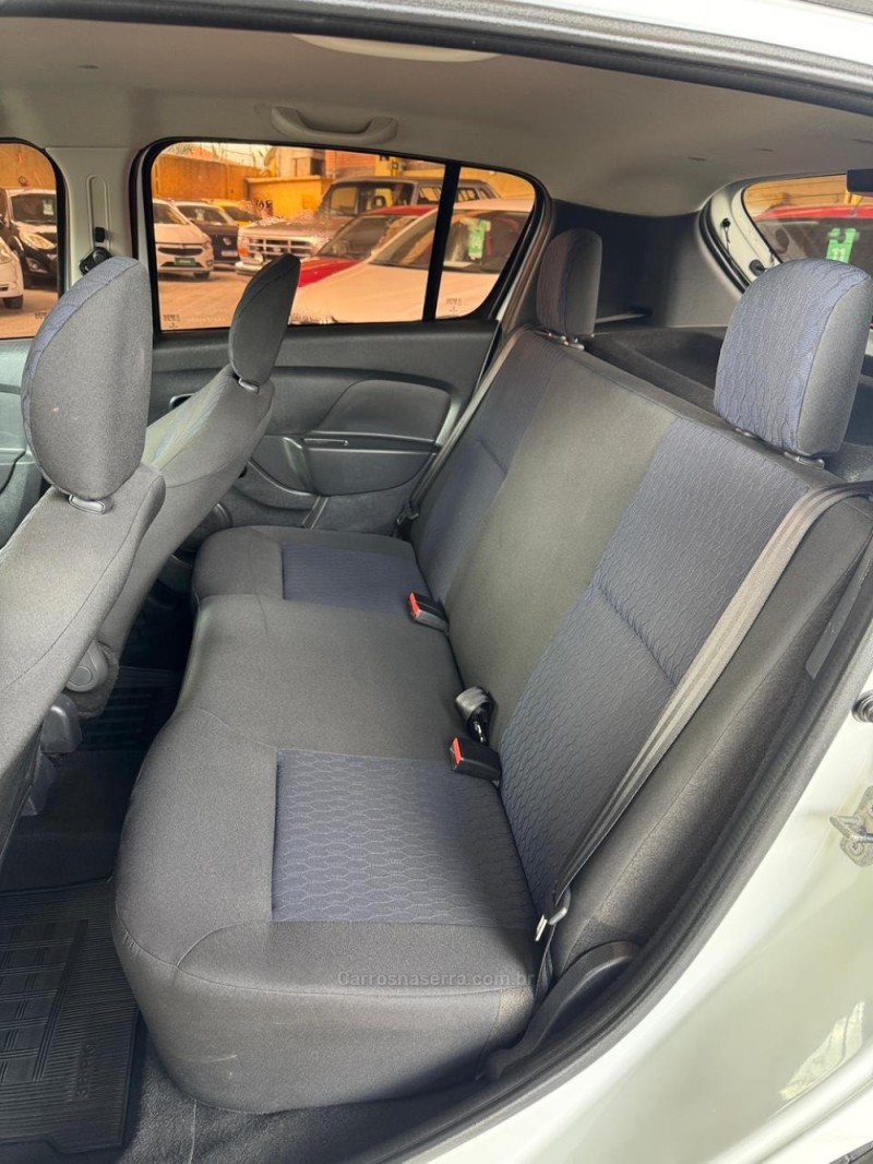 SANDERO 1.6 EXPRESSION 8V FLEX 4P MANUAL - 2016 - CAXIAS DO SUL