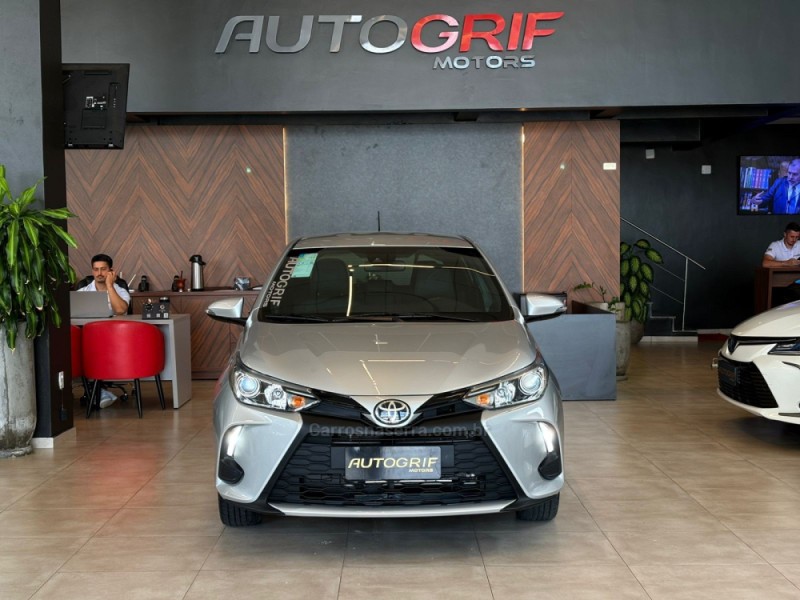 YARIS 1.5 XS 16V FLEX 4P AUTOMÁTICO - 2023 - CAMPO BOM