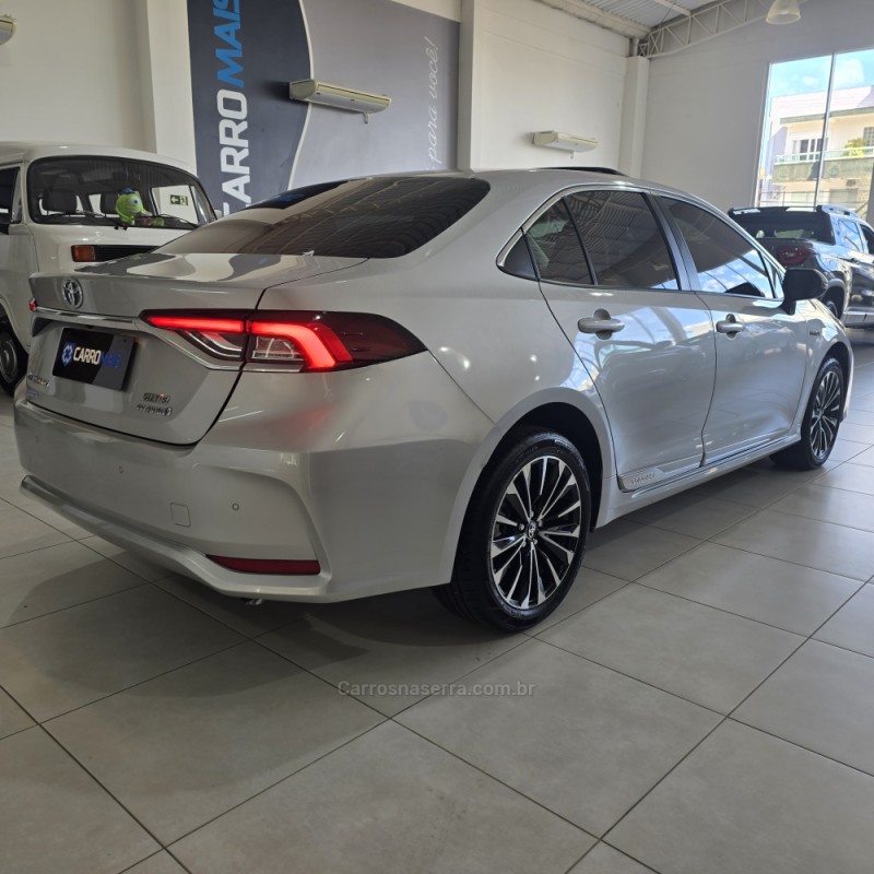 COROLLA 1.8 ALTIS PREMIUM 16V HÍBRIDO 4P AUTOMÁTICO - 2024 - SANTA CRUZ DO SUL