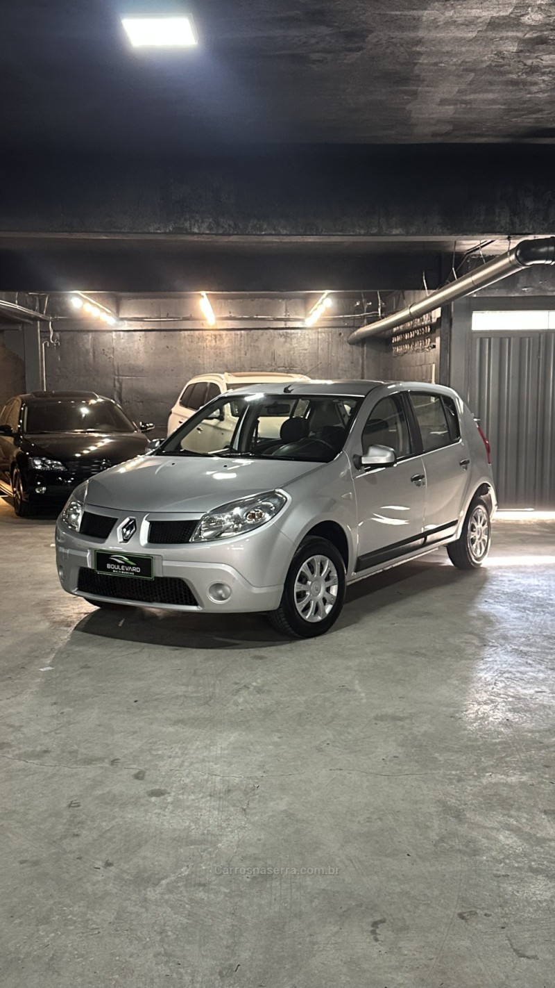 SANDERO 1.0 EXPRESSION 16V FLEX 4P MANUAL