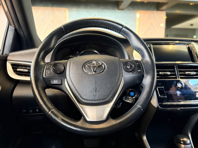 YARIS 1.5 XS CONNECT 16V FLEX 4P AUTOMÁTICO - 2019 - CAMPO BOM