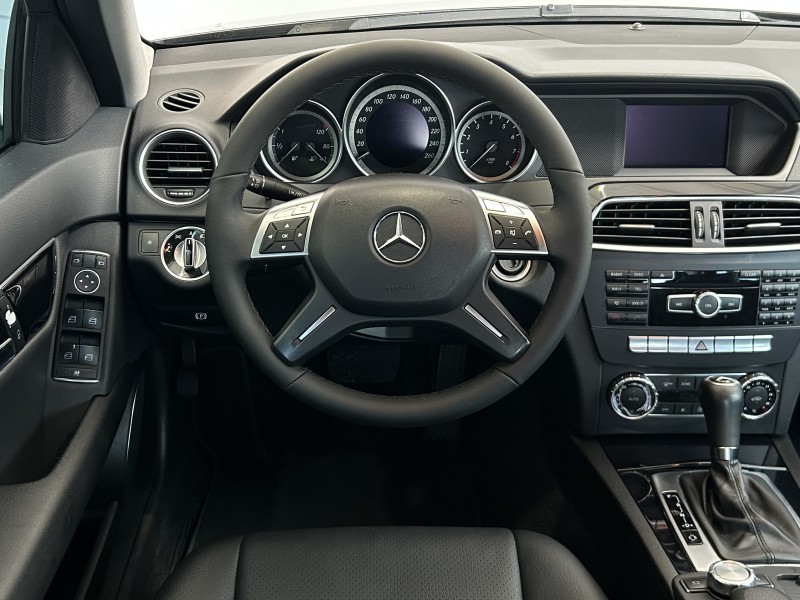 C 180 1.8 CGI CLASSIC 16V TURBO GASOLINA 4P AUTOMÁTICO - 2012 - CAXIAS DO SUL