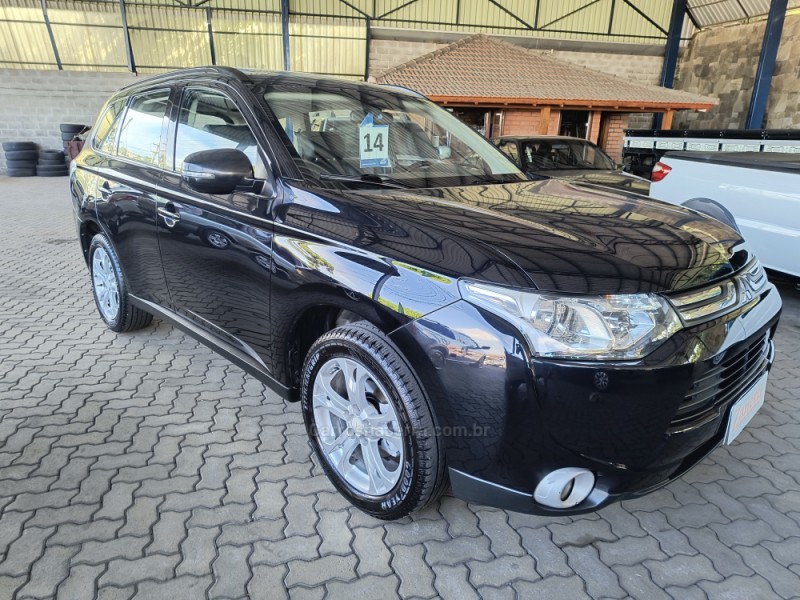 OUTLANDER 2.0 16V GASOLINA 4P AUTOMÁTICO