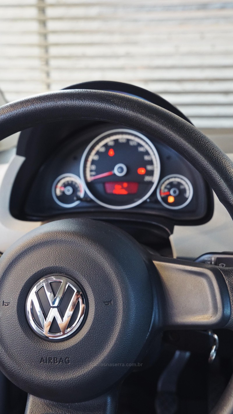 UP 1.0 MPI MOVE UP 12V FLEX 4P MANUAL - 2015 - LAJEADO