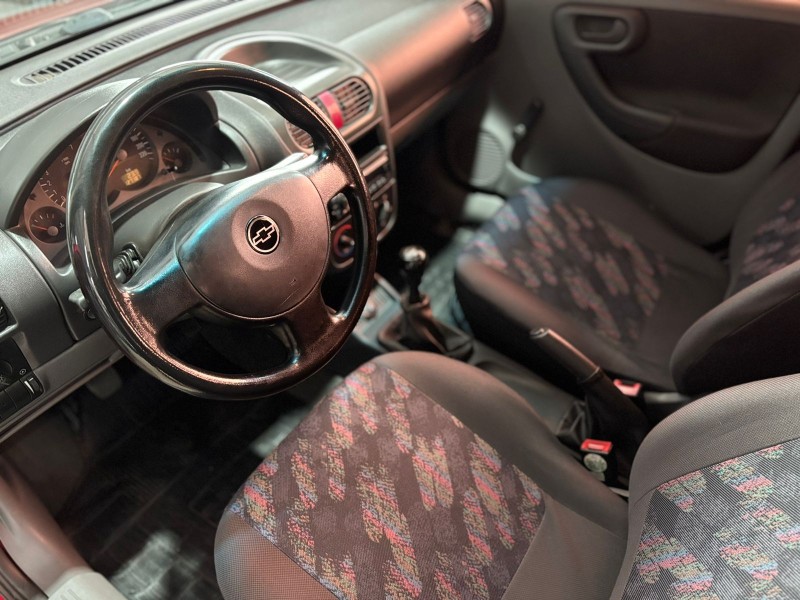CORSA 1.0 MPFI VHC 8V GASOLINA 4P MANUAL - 2004 - CAXIAS DO SUL