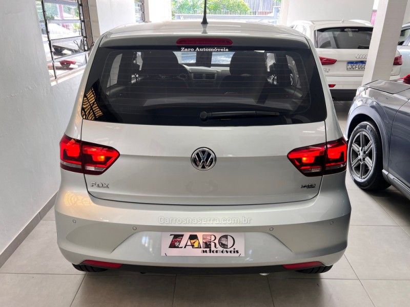 FOX 1.6 CONNECT 8V FLEX 4P MANUAL - 2021 - CARLOS BARBOSA