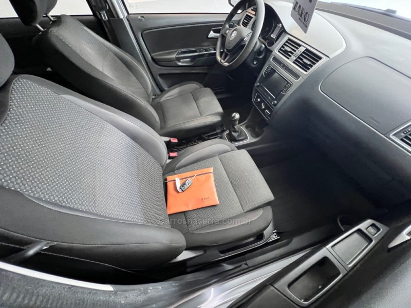 FOX 1.6 CONNECT 8V FLEX 4P MANUAL - 2021 - CARLOS BARBOSA