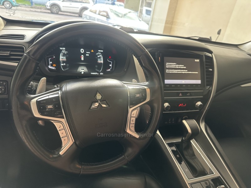 PAJERO SPORT 2.4 HPE-S 4X4 DIESEL 4P AUTOMÁTICO - 2022 - CANELA