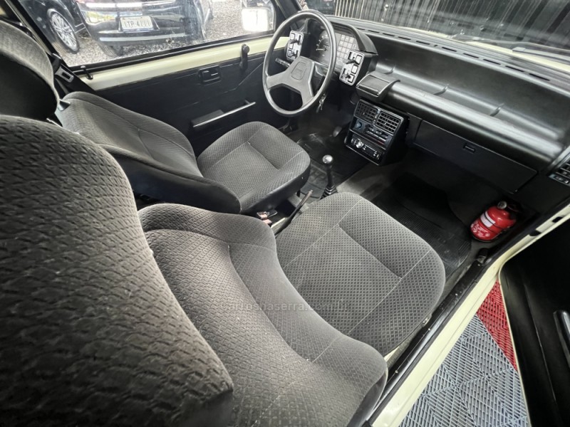 UNO 1.3 SX 8V GASOLINA 2P MANUAL - 1990 - CAXIAS DO SUL