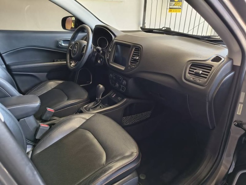 COMPASS 2.0 16V FLEX LONGITUDE AUTOMÁTICO - 2018 - CAXIAS DO SUL