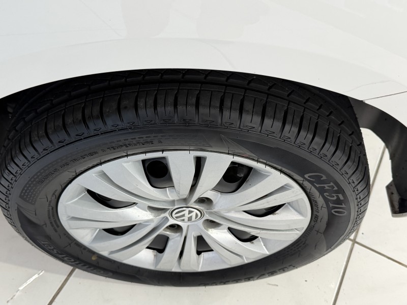 GOL 1.0 12V MPI TOTALFLEX TRENDLINE 4P MANUAL - 2018 - PORTãO