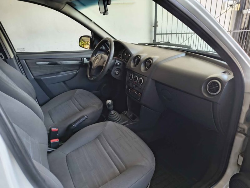 PRISMA 1.4 MPFI MAXX 8V FLEX 4P MANUAL - 2008 - CAXIAS DO SUL