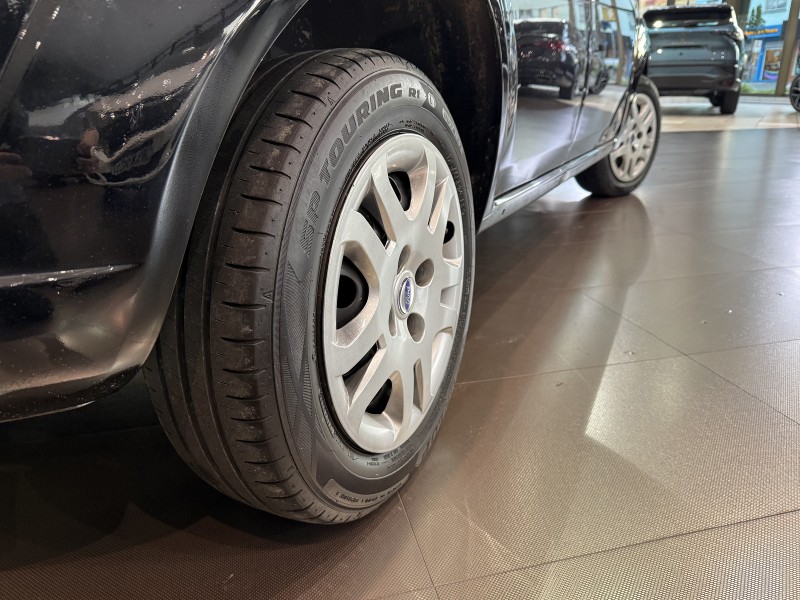 FIESTA 1.0 MPI CLASS 8V FLEX 4P MANUAL - 2012 - FARROUPILHA