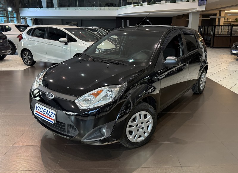 FIESTA 1.0 MPI CLASS 8V FLEX 4P MANUAL - 2012 - FARROUPILHA