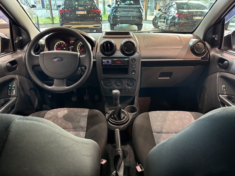 FIESTA 1.0 MPI CLASS 8V FLEX 4P MANUAL - 2012 - FARROUPILHA