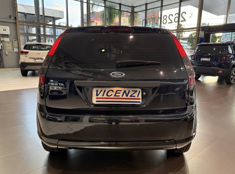 FIESTA 1.0 MPI CLASS 8V FLEX 4P MANUAL - 2012 - FARROUPILHA