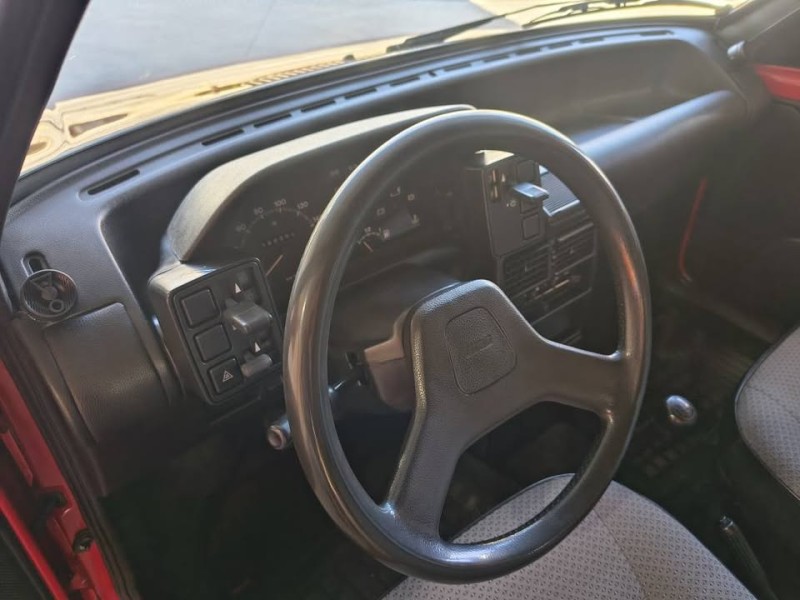 UNO 1.0 MILLE ELETRONIC 8V GASOLINA 2P MANUAL - 1993 - CAXIAS DO SUL