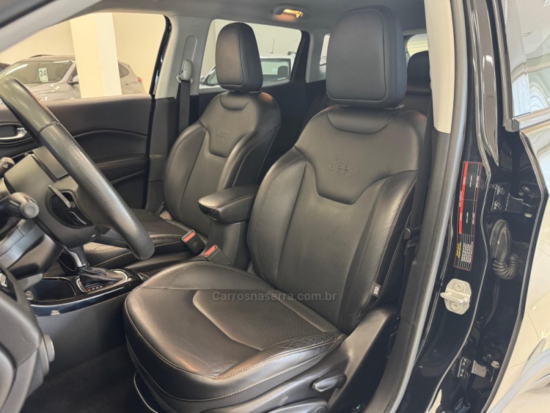 COMPASS 2.0 16V FLEX LIMITED AUTOMÁTICO - 2017 - VERANóPOLIS