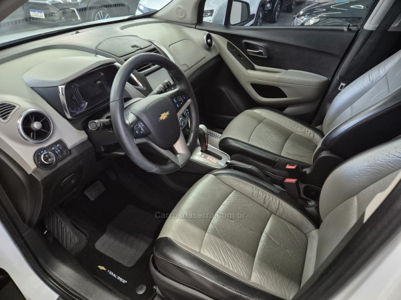 TRACKER 1.8 MPFI LTZ 4X2 16V FLEX 4P AUTOMÁTICO - 2015 - GARIBALDI