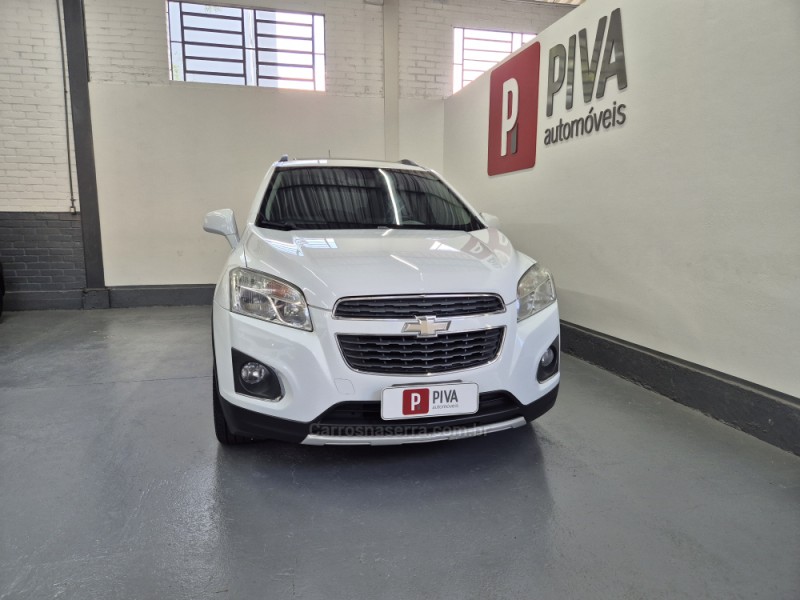 tracker 1.8 mpfi ltz 4x2 16v flex 4p automatico 2015 garibaldi