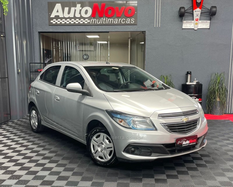 ONIX 1.0 MPFI LT 8V FLEX 4P MANUAL - 2013 - VACARIA