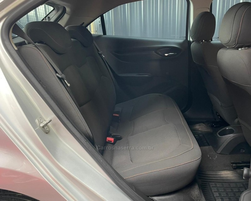 ONIX 1.0 MPFI LT 8V FLEX 4P MANUAL - 2013 - VACARIA