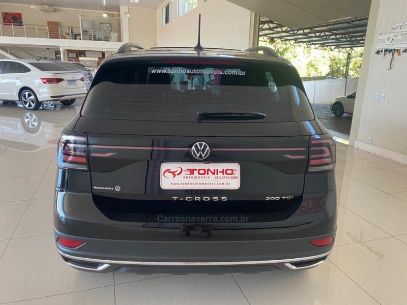 T-CROSS 1.0 COMFORTLINE TSI FLEX 4P AUTOMÁTICO - 2024 - LAJEADO