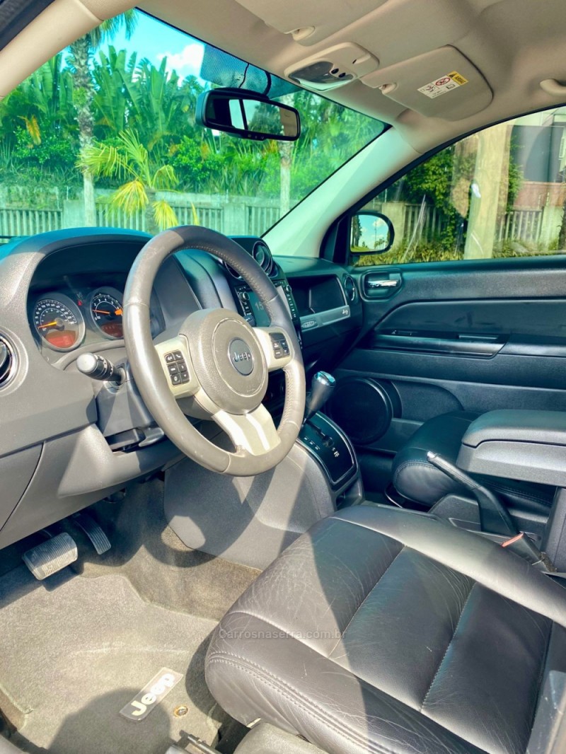 COMPASS 2.0 16V FLEX SPORT AUTOMÁTICO - 2014 - ESTâNCIA VELHA