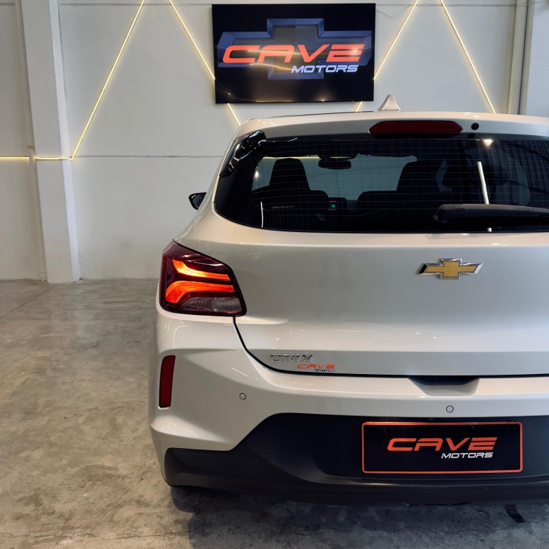 ONIX 1.0 LTZ 12V TURBO FLEX 4P MANUAL - 2021 - CAXIAS DO SUL