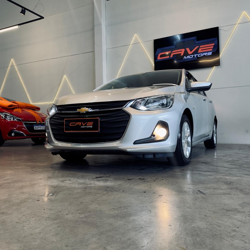 ONIX 1.0 LTZ 12V TURBO FLEX 4P MANUAL - 2021 - CAXIAS DO SUL