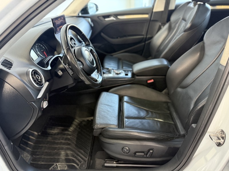 A3 1.8 TFSI SEDAN AMBITION 16V 180CV GASOLINA 4P S TRONIC - 2015 - CAXIAS DO SUL