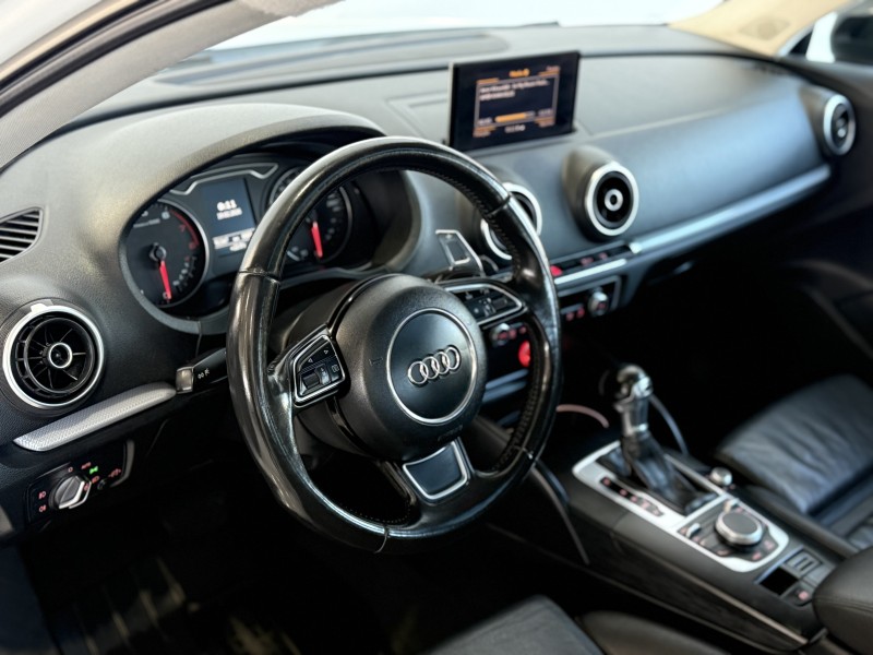 A3 1.8 TFSI SEDAN AMBITION 16V 180CV GASOLINA 4P S TRONIC - 2015 - CAXIAS DO SUL