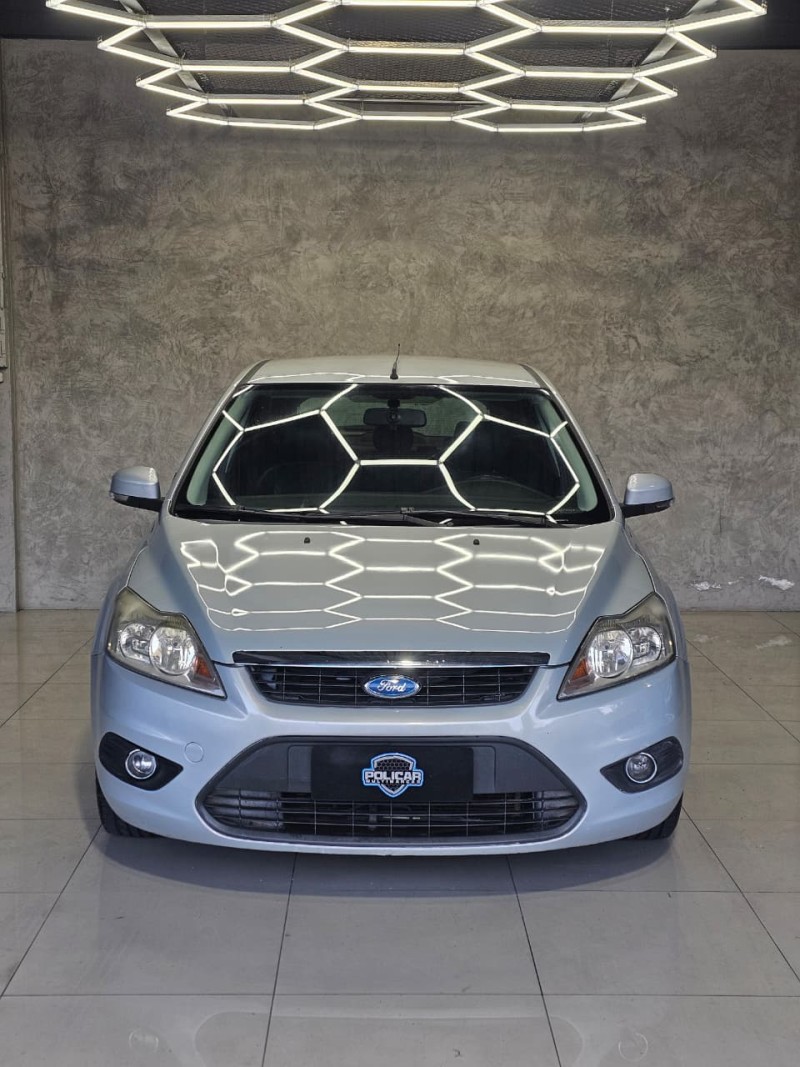 FOCUS 1.6 8V FLEX 4P MANUAL - 2011 - CAXIAS DO SUL