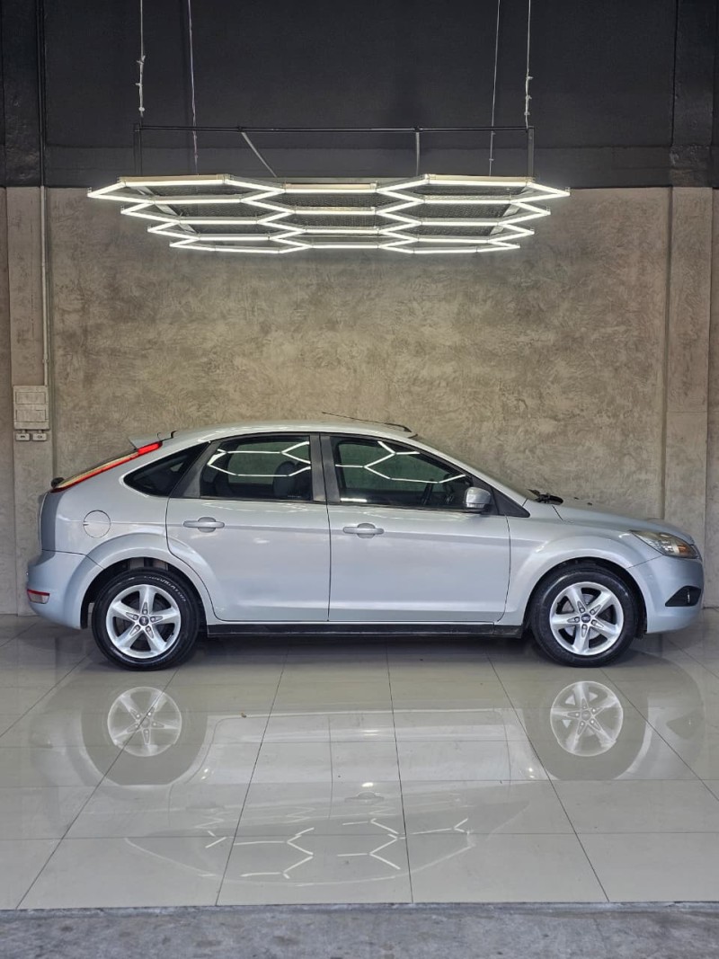 FOCUS 1.6 8V FLEX 4P MANUAL - 2011 - CAXIAS DO SUL