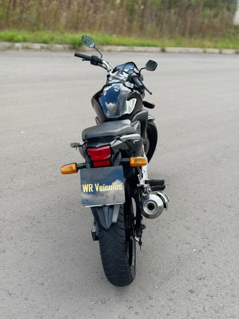 CB 300R  - 2011 - BENTO GONçALVES