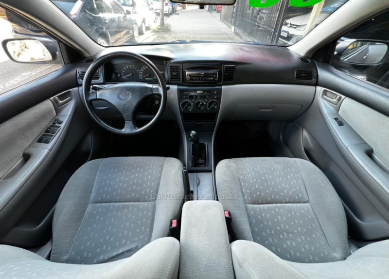 COROLLA 1.6 XLI WAGON 16V GASOLINA 4P AUTOMÁTICO - 2005 - PAROBé