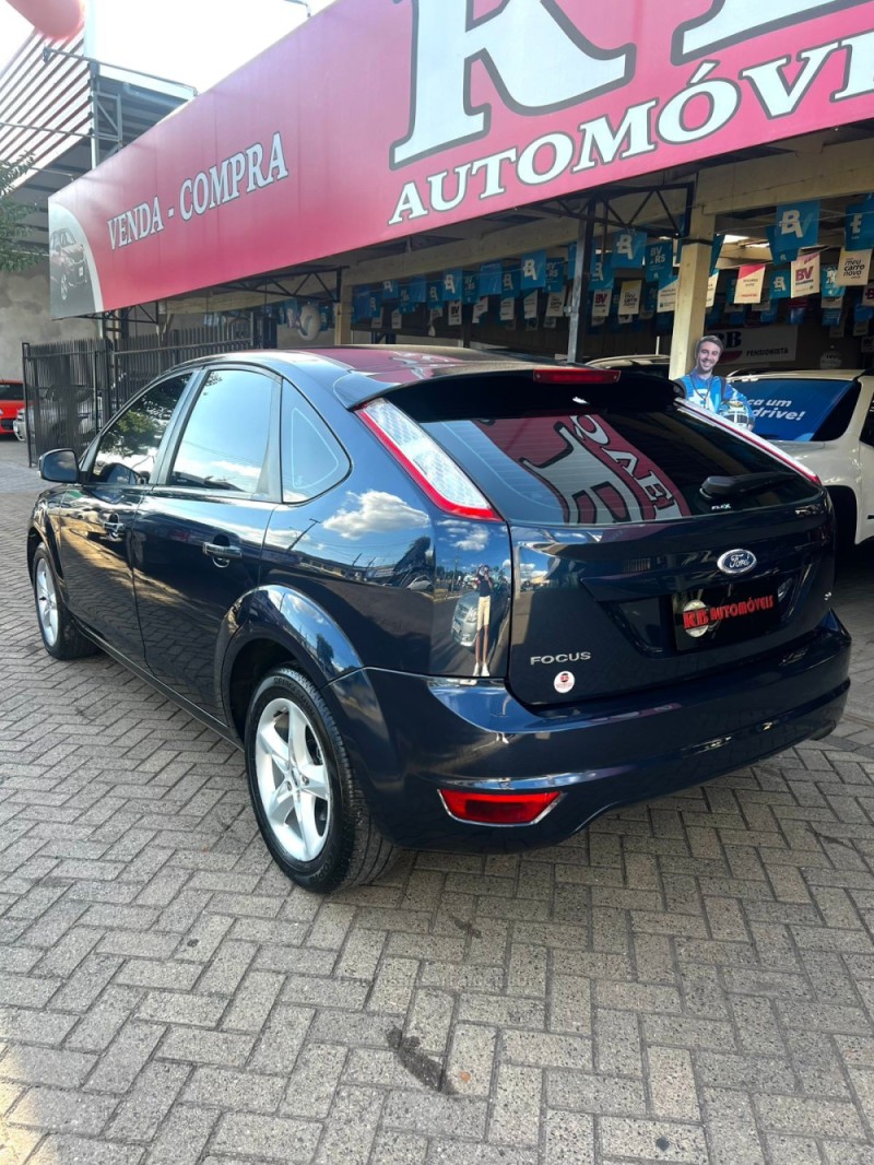 FOCUS 2.0 HA 16V GASOLINA 4P MANUAL - 2011 - PAROBé