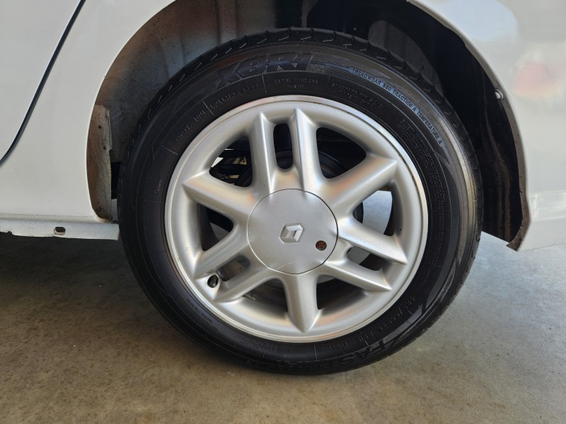 SYMBOL 1.6 PRIVILÈGE 16V FLEX 4P MANUAL - 2013 - CAXIAS DO SUL