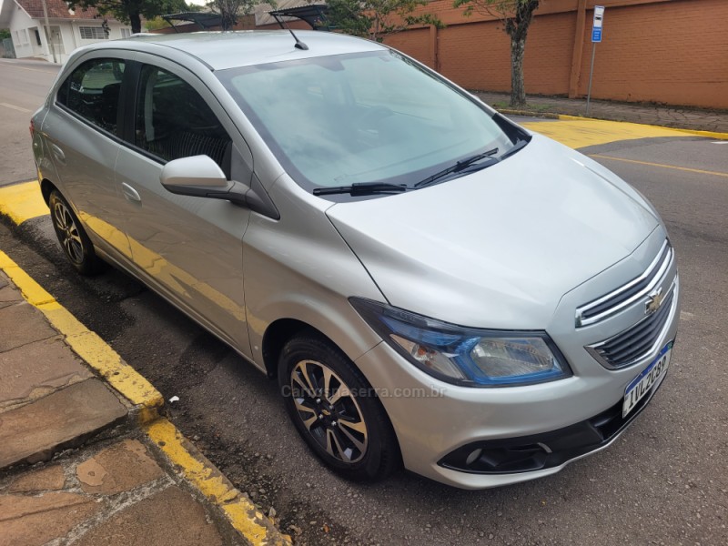 ONIX 1.4 MPFI LTZ 8V FLEX 4P MANUAL - 2014 - FLORES DA CUNHA