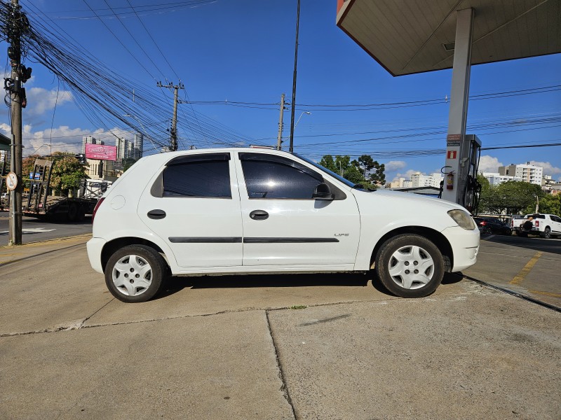 CELTA 1.0 MPFI LIFE 8V FLEX 4P MANUAL - 2010 - CAXIAS DO SUL