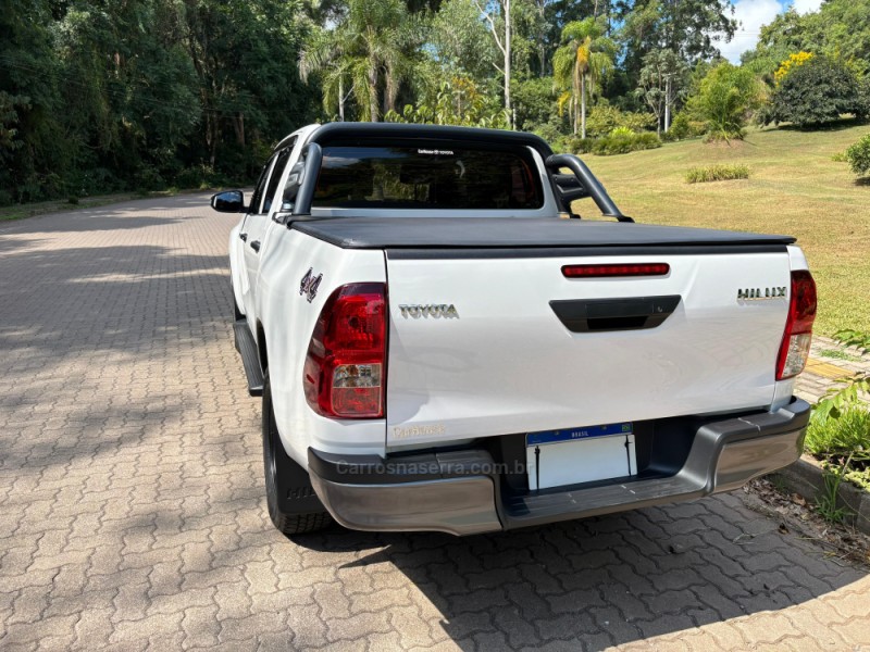 HILUX 2.8 STD 4X4 CD 16V DIESEL 4P MANUAL - 2024 - NOVA PETRóPOLIS