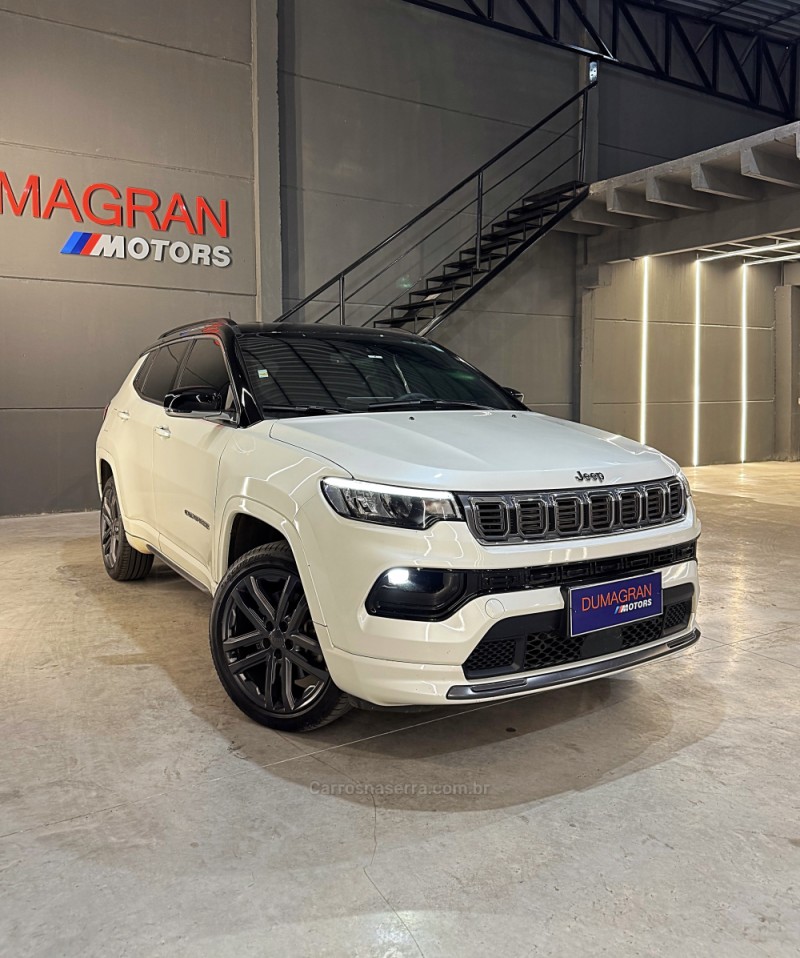 COMPASS 2.0 OVERLAND HURRICANE 4X4 TURBO GASOLINA 4P AUTOMÁTICO - 2025 - PASSO FUNDO