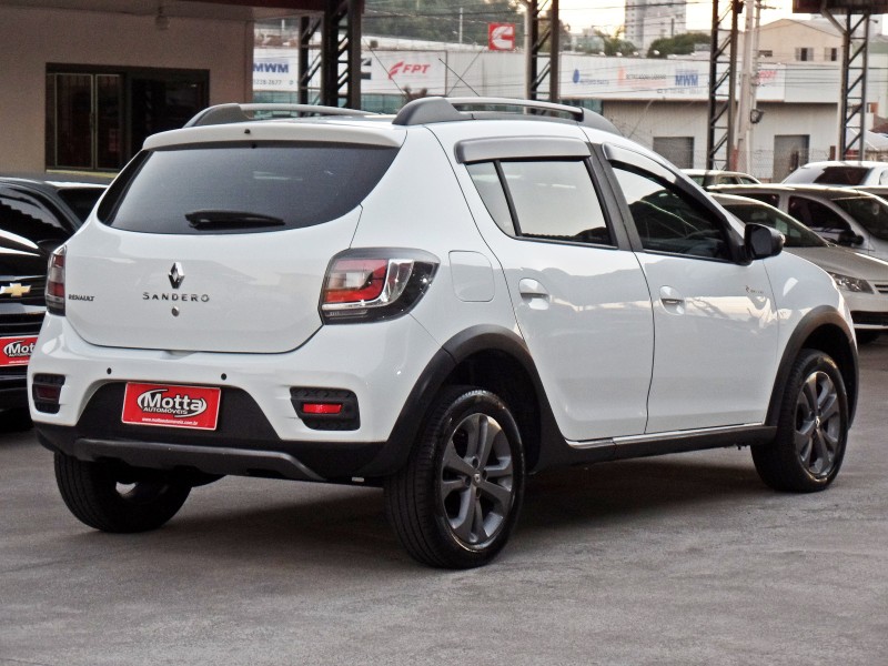 SANDERO 1.6 STEPWAY RIP CURL 8V FLEX 4P MANUAL - 2016 - CAXIAS DO SUL